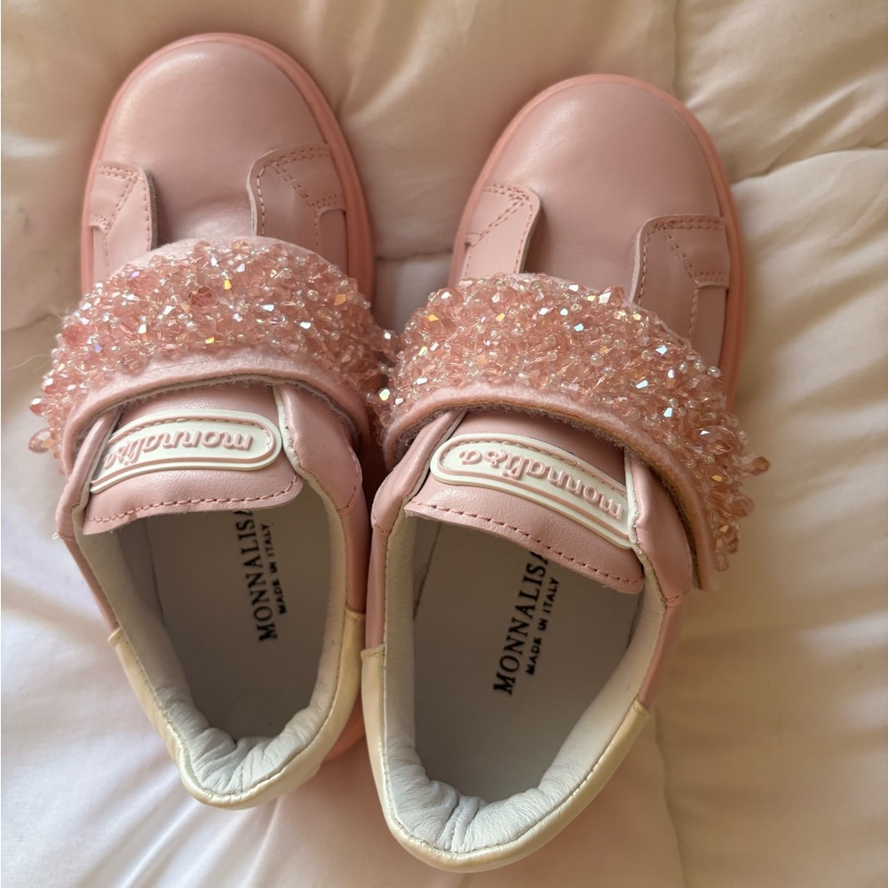 Beautiful shoes brand new never used Monnalisa sneakers